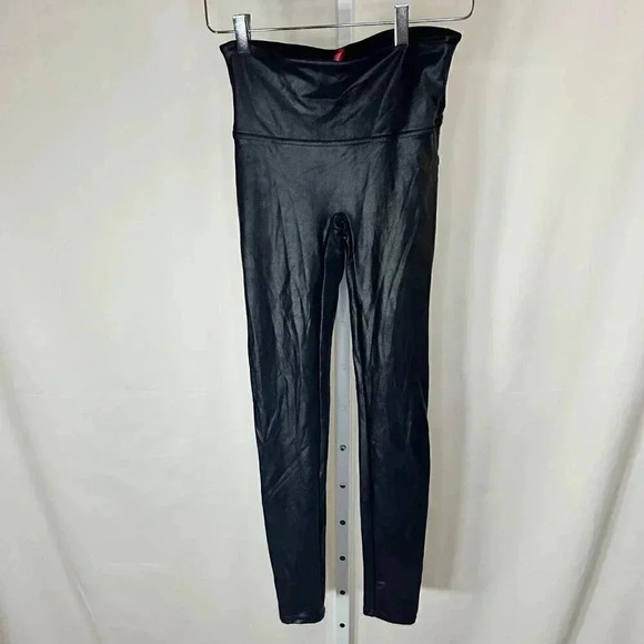 Spanx Size Medium Faux Leather Leggings Women’s Black - Picture 3 of 13